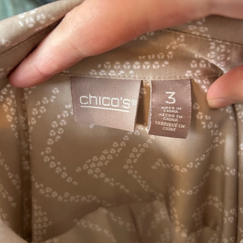Chico’s Beige Patterned Top Large - image 3